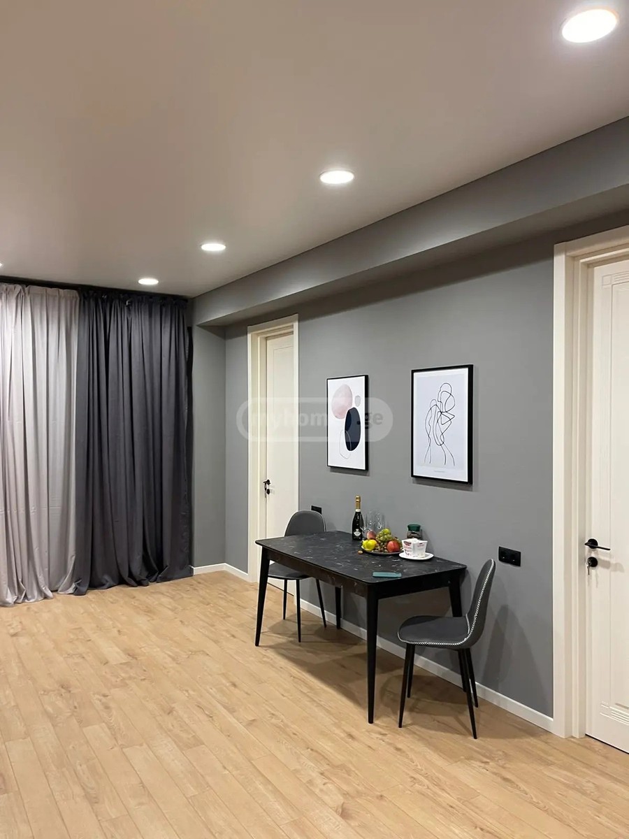 ჟვანია ნ. ქ. 73 - 3 rooms