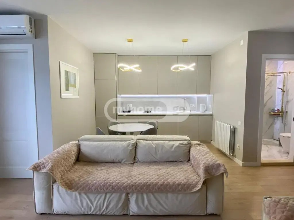 ჭავჭავაძე ი. გამზირი  - 3 rooms