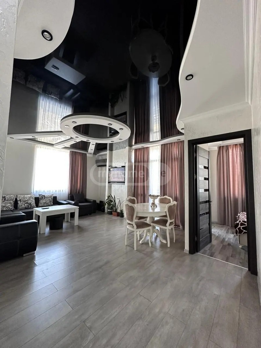 ფიროსმანი ნ. ქ. 18ა - 4 rooms