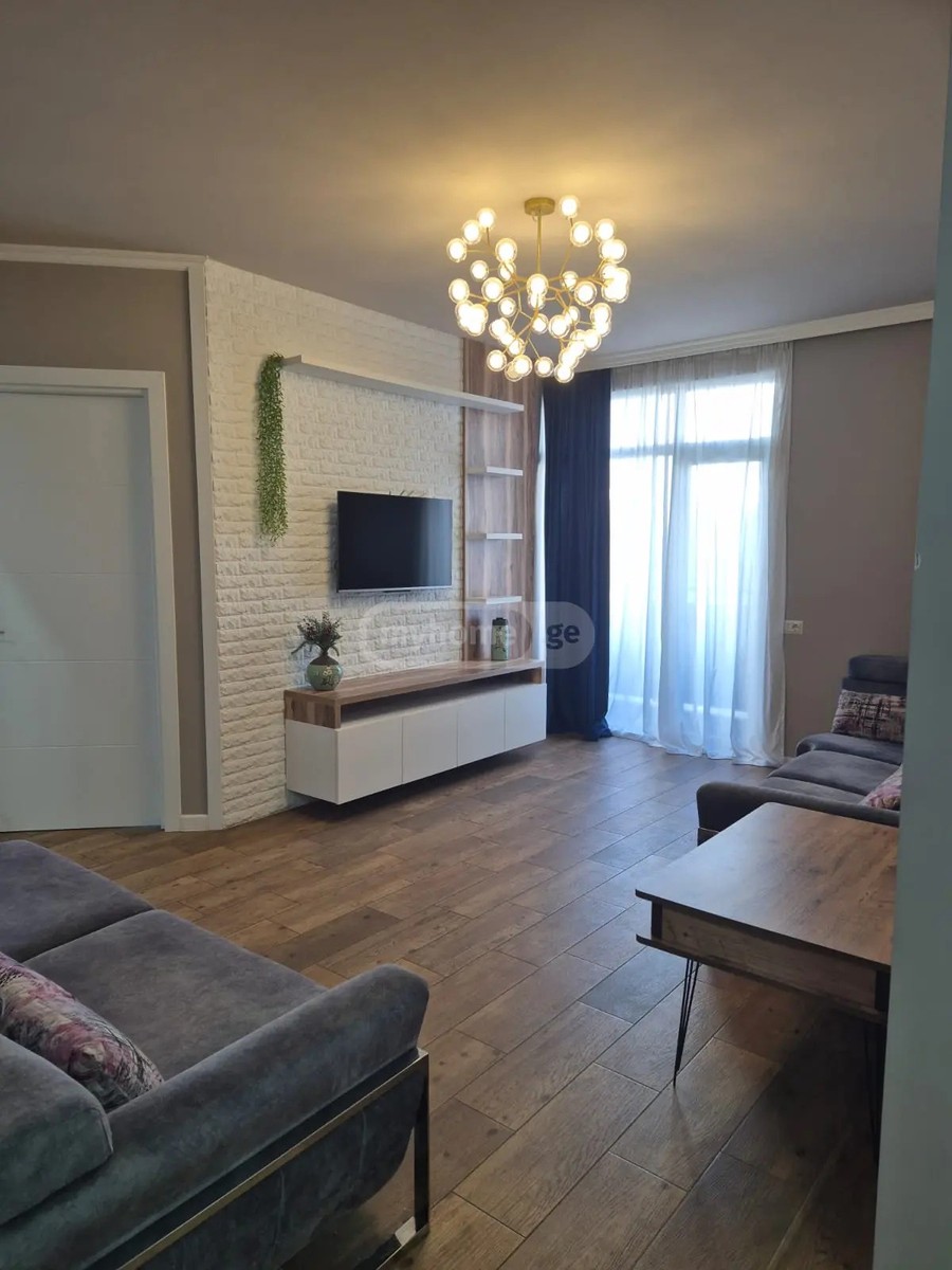 ხიმშიაშვილი ს. ქ. 40 - 3 rooms