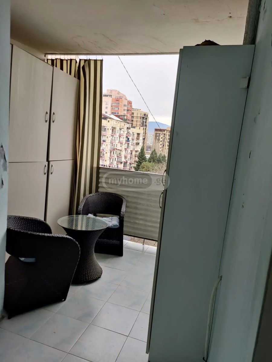 პეტრიწის ქ.  - 4 rooms