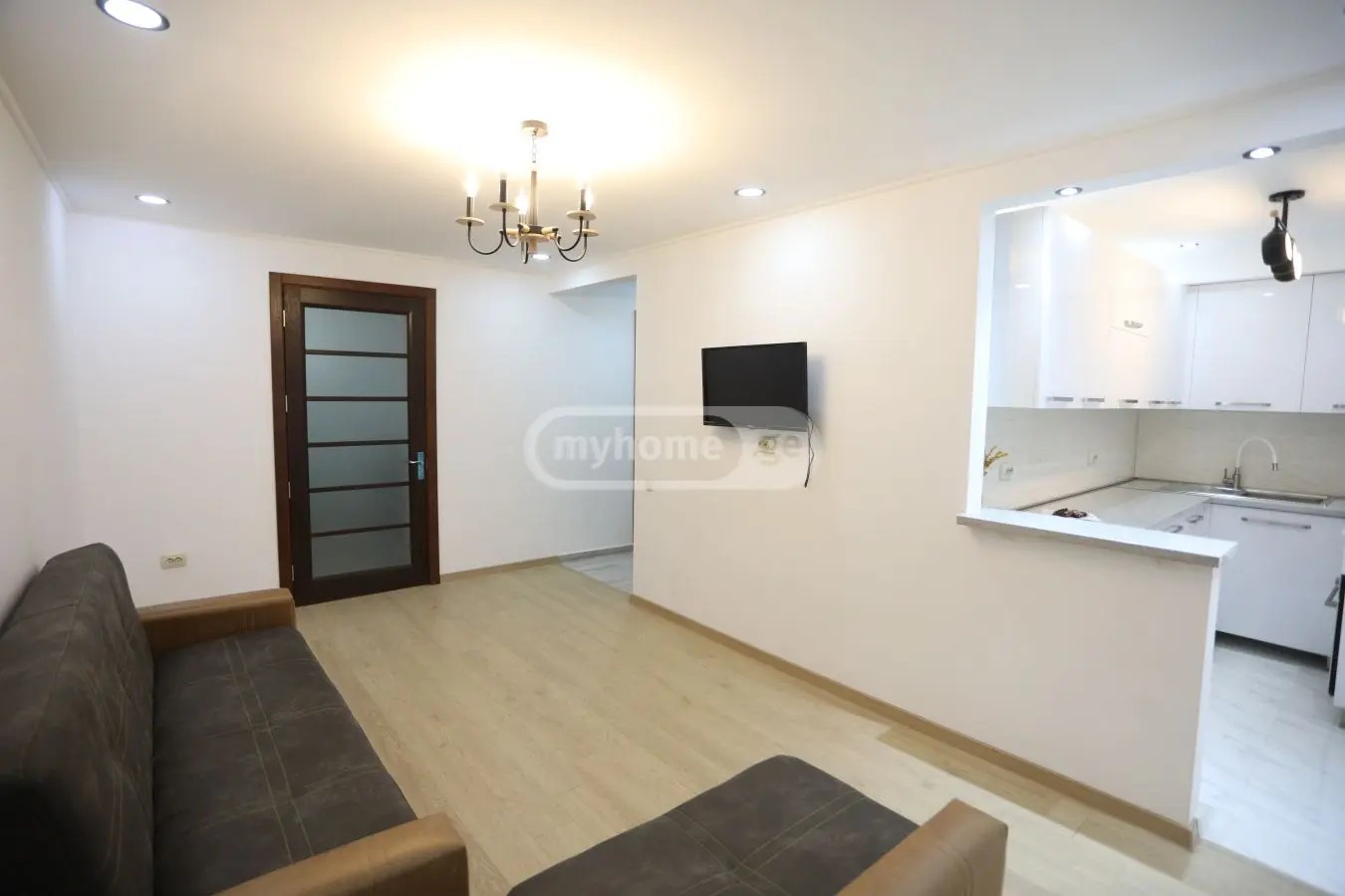 გამსახურდია ზ. გამზ.  - 3 rooms