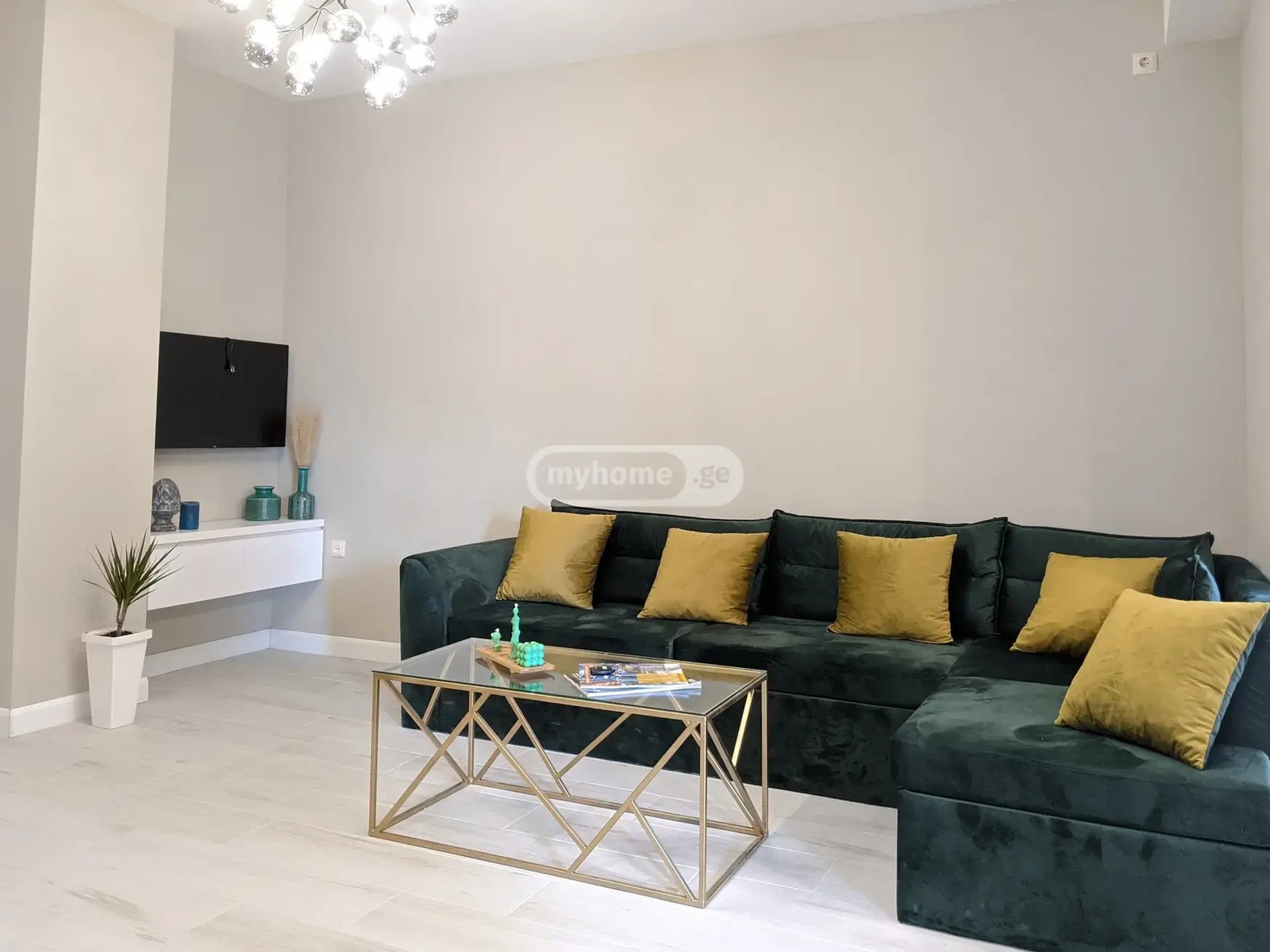 თამარ მეფის ქ.  - 3 rooms