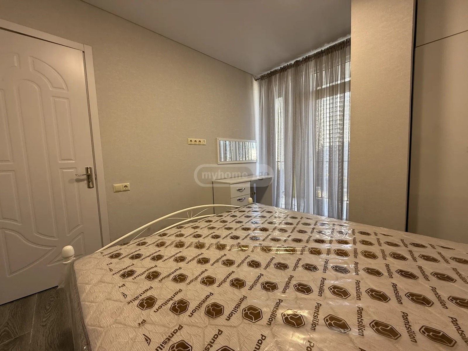 ანგისის 3 ჩიხი 4 - 3 rooms