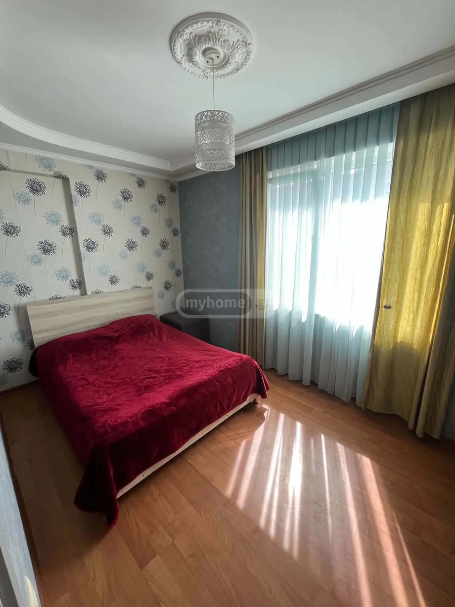 აღმაშენებლის ქ. 5 - 1 rooms
