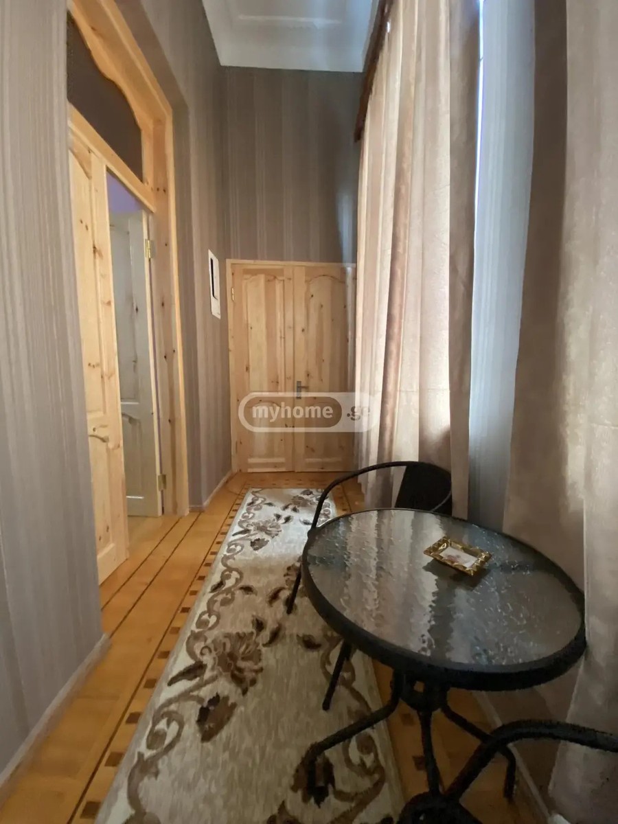 თამარ მეფის ქ.  - 3 rooms