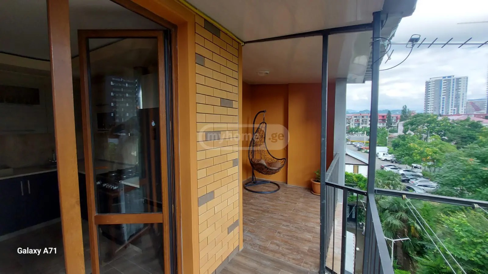 ფიროსმანი ნ. ქ. 9 - 3 rooms