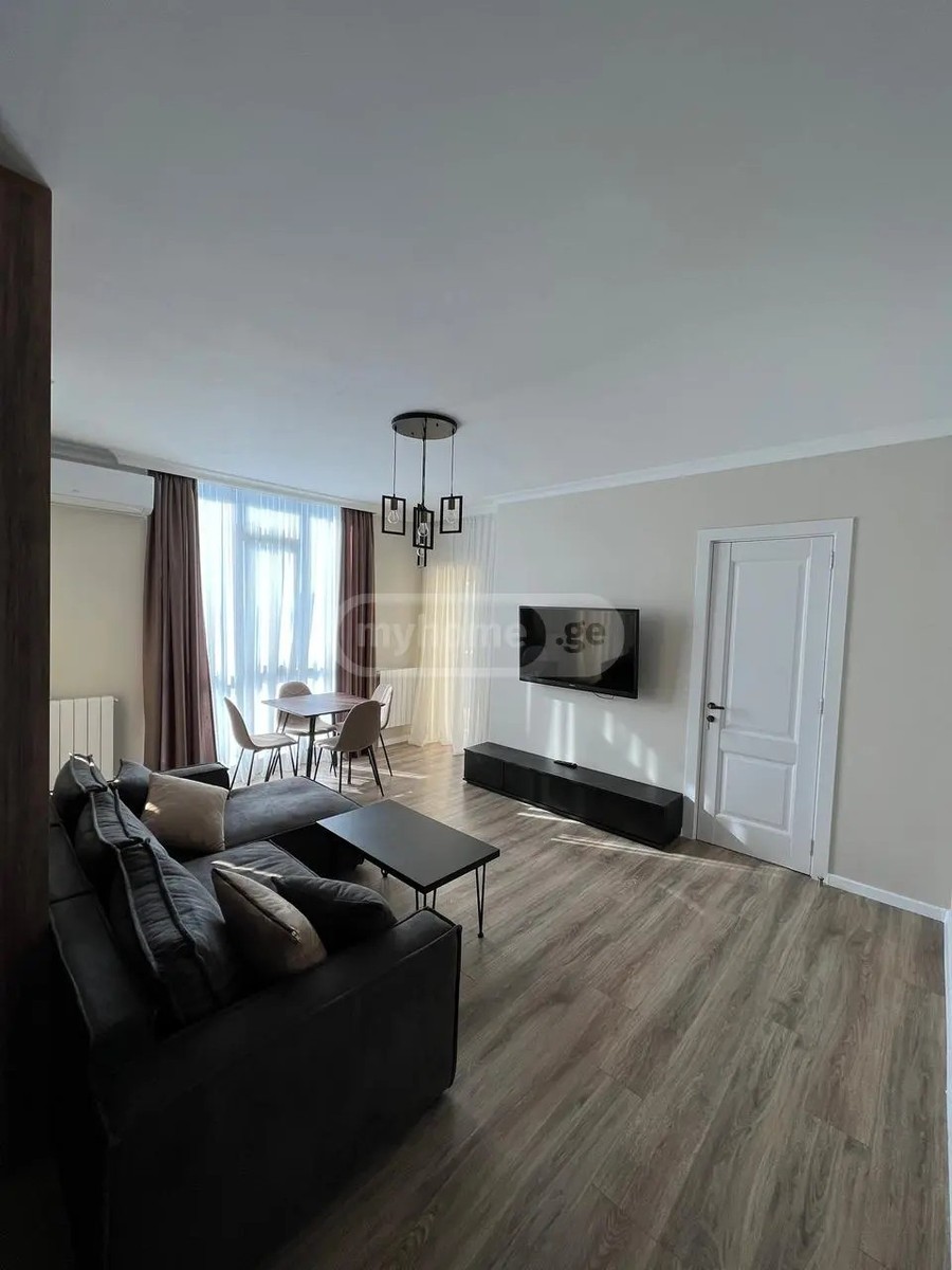 ზღვის პირის ქ. 10 - 3 rooms