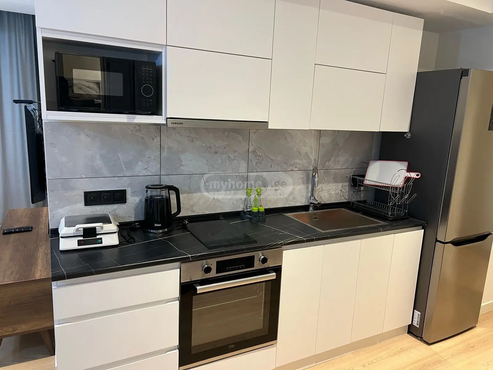 ლეხ და მარია კაჩინსკების ქუჩა 5b - 3 rooms