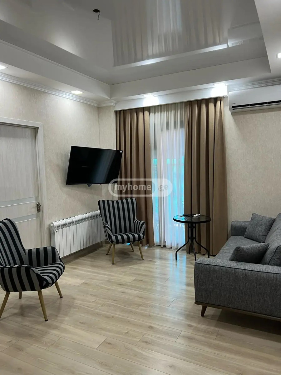 თამარ მეფის ქ.  - 3 rooms