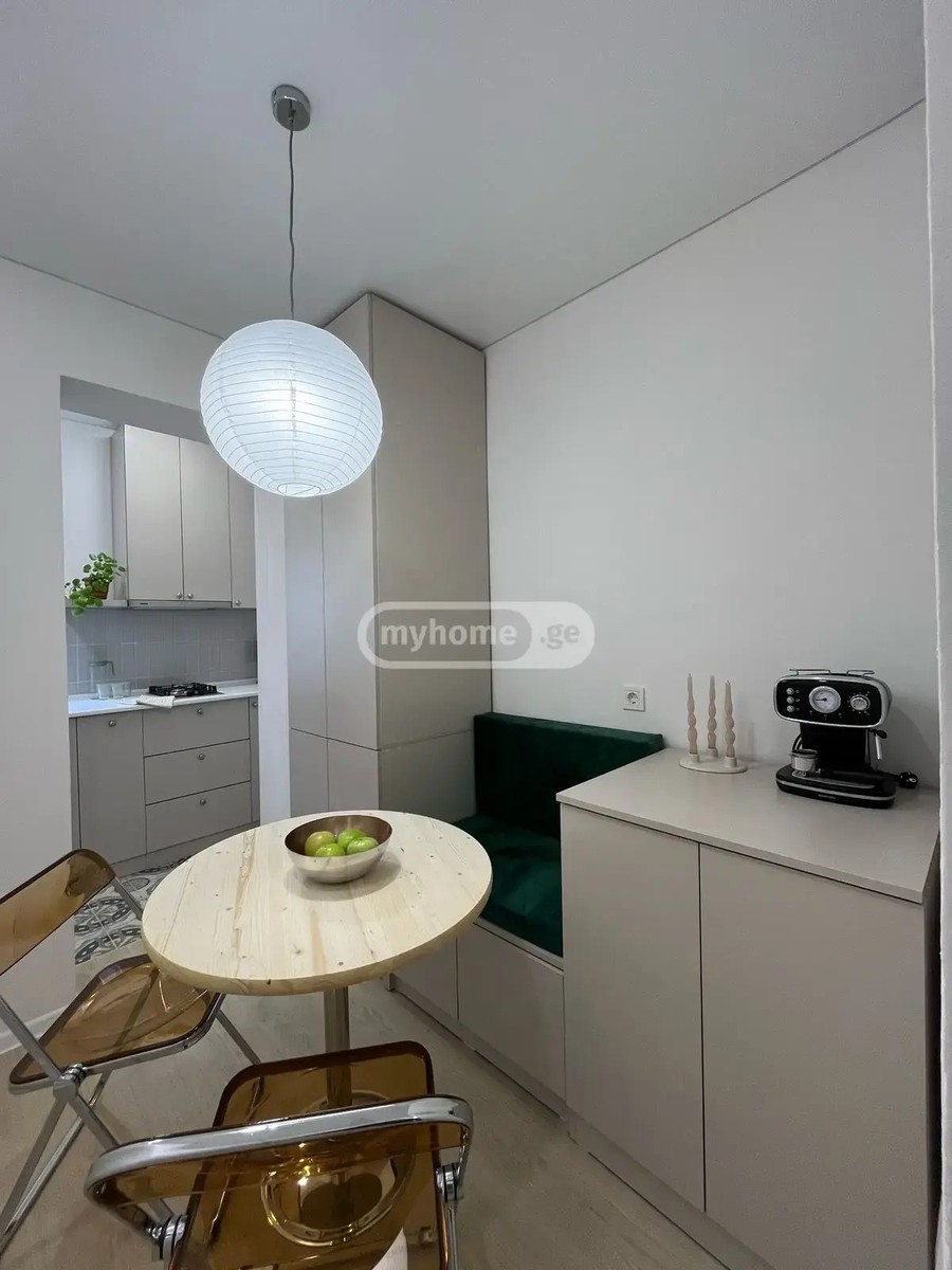 აღმაშენებლის გამზ.  - 2 rooms