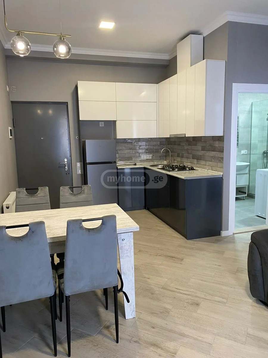 თამარ მეფის ქ.  - 3 rooms