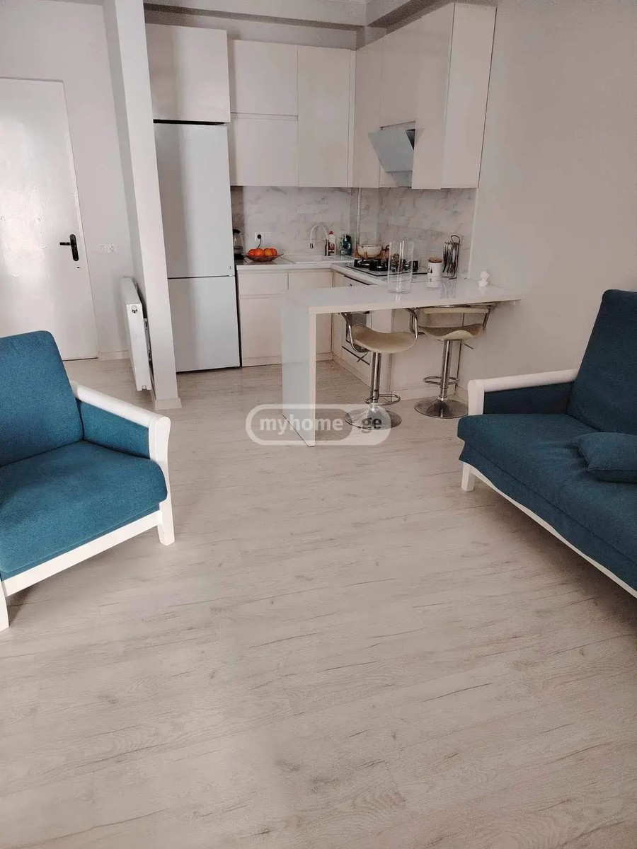 თამარ მეფის ქ.  - 3 rooms