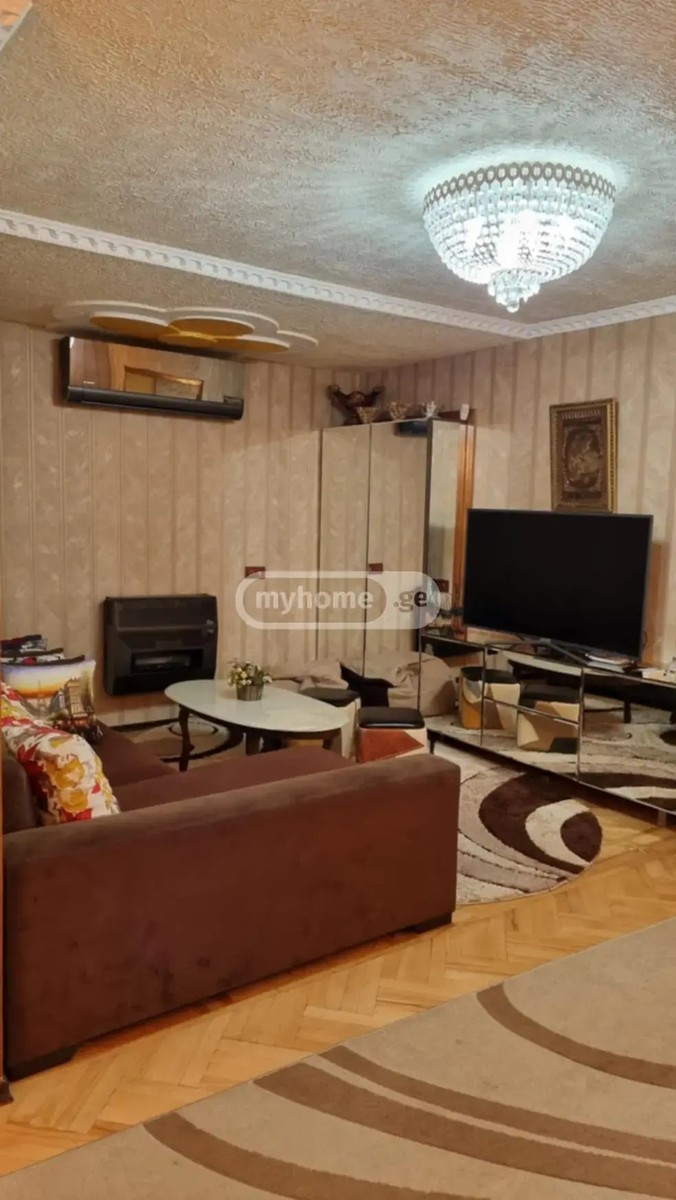 გამსახურდია ზ. გამზ.  - 4 rooms