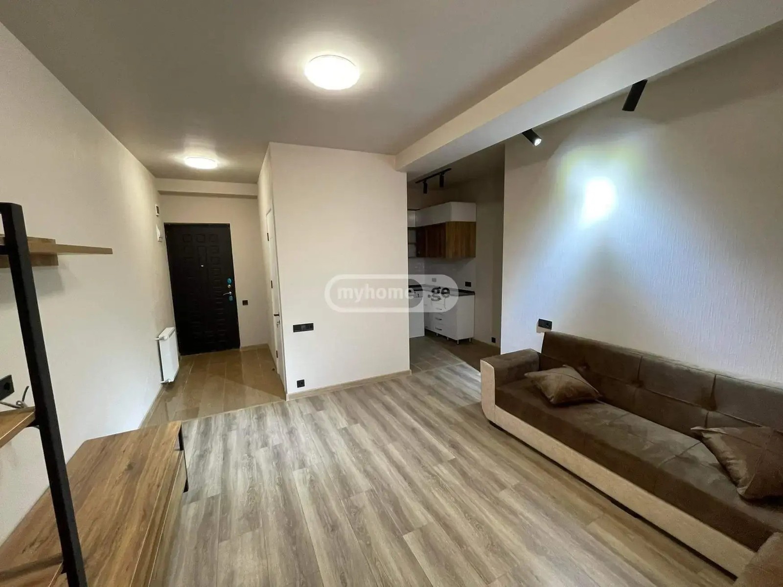 მელიქიშვილი პ. ქ.  - 3 rooms