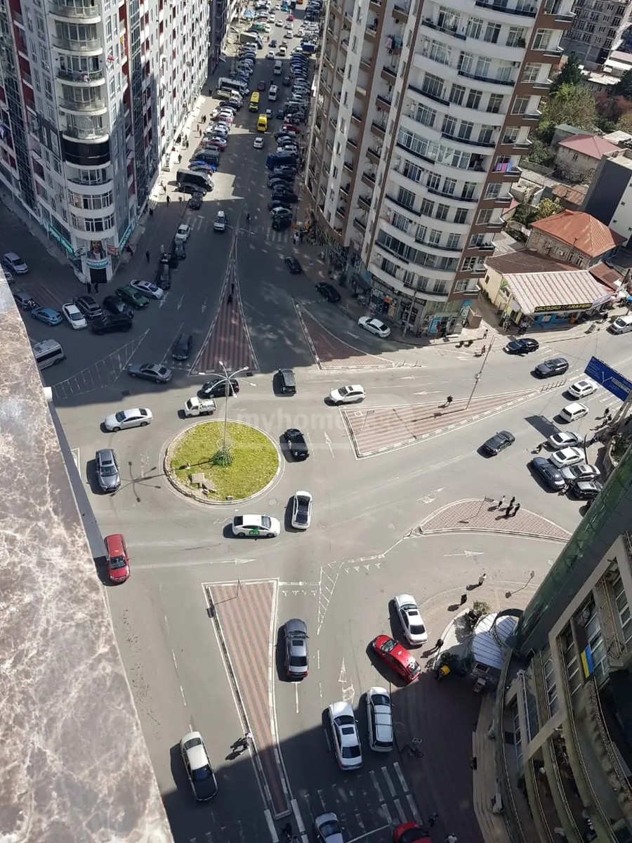 კობალაძე ი. ქ. 15 - 4 rooms