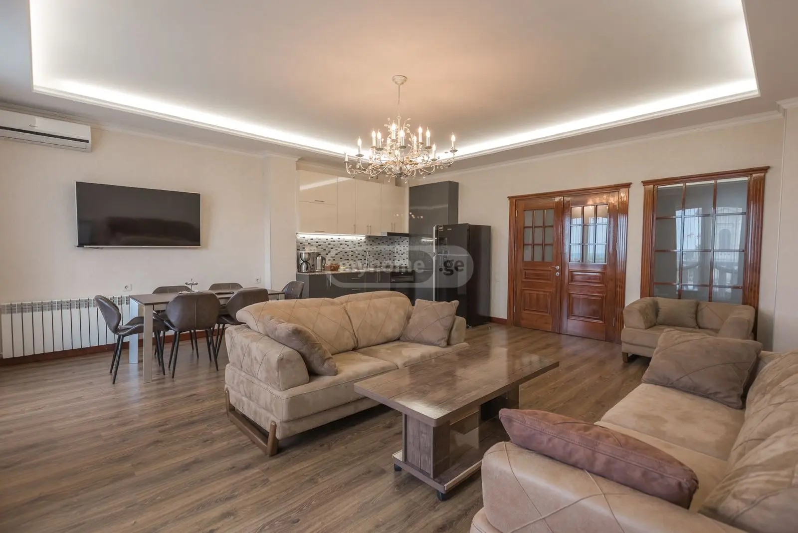 ჭავჭავაძე ი. ქუჩა 1 - 3 rooms