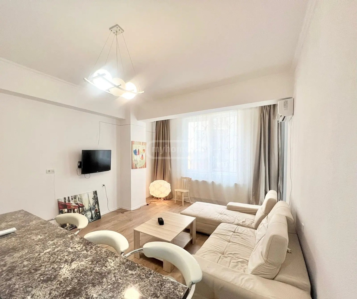 პოლიტკოვსკაია ა. ქ. (ჯიქია) 47 - 3 rooms