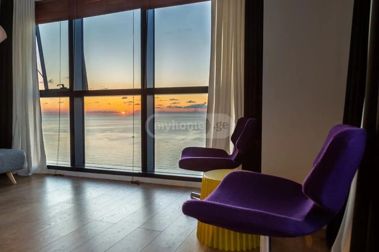 რუსთაველის ქ. 4 - 3 rooms