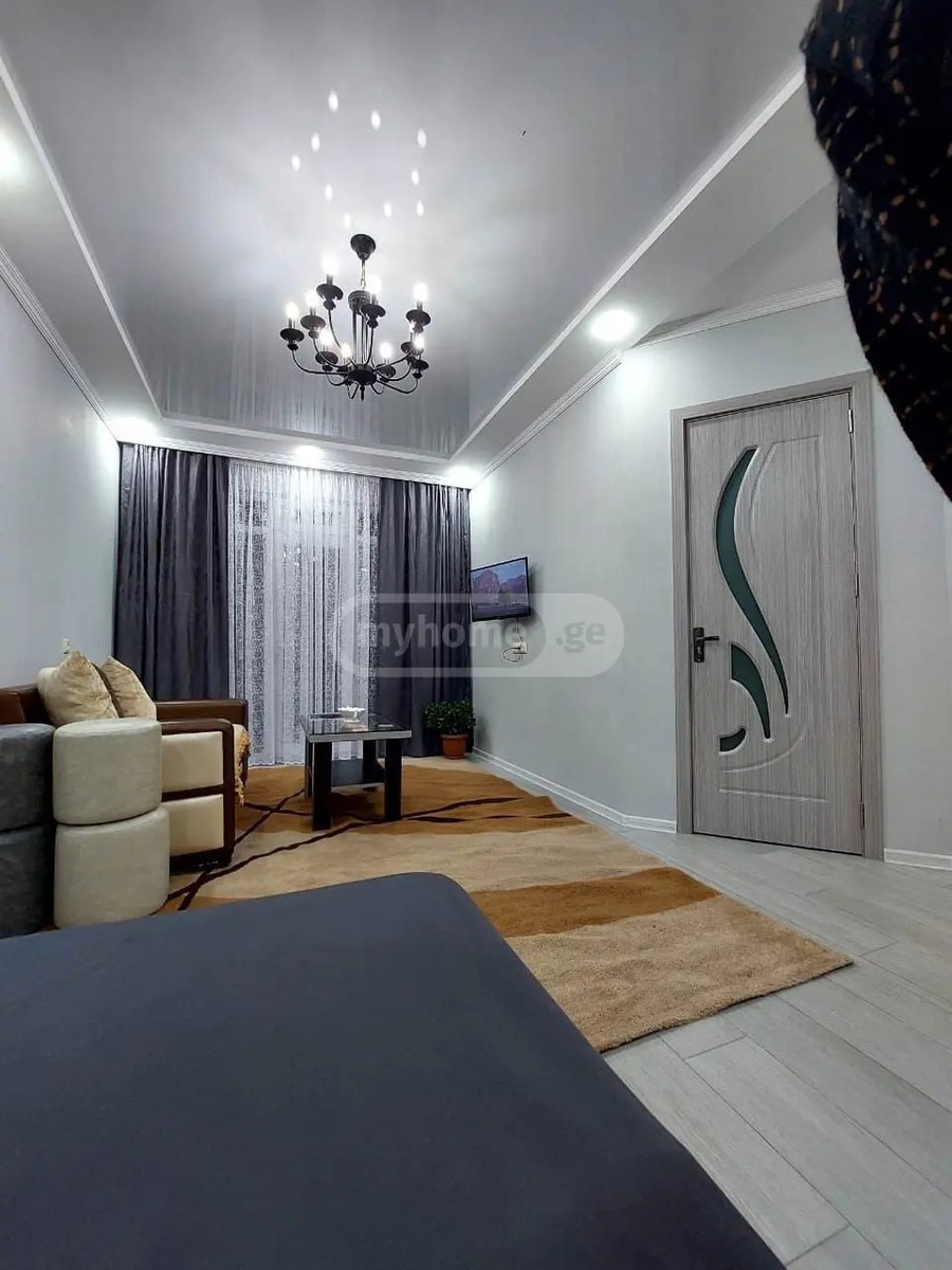 ბაგრატიონი პ. შეს. 156 - 3 rooms