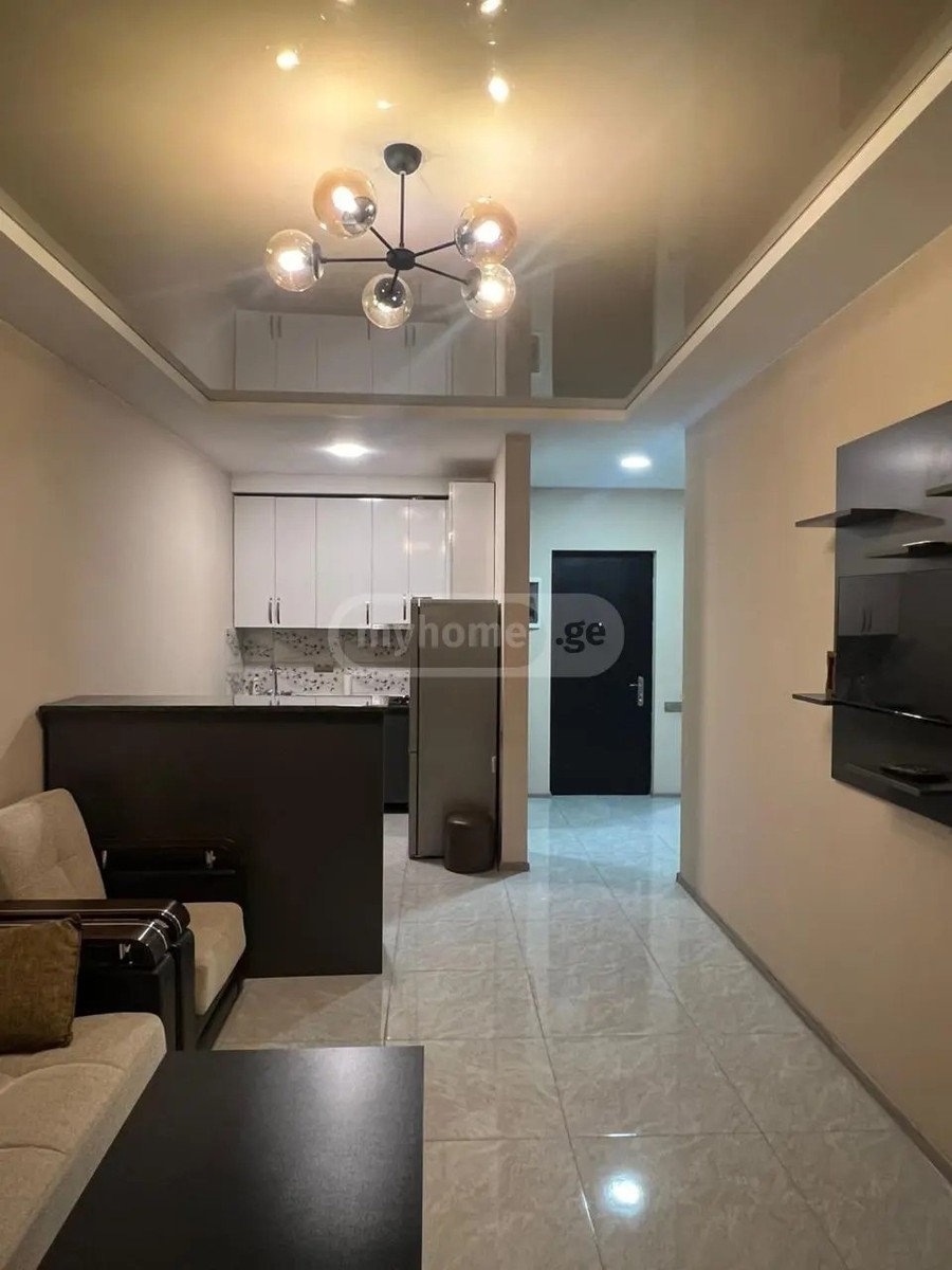 აბუსერიძე ტ. ქ. 49 - 3 rooms