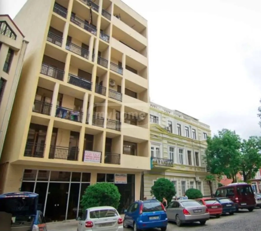 ვაჟა-ფშაველას ქ. 11 - 3 rooms