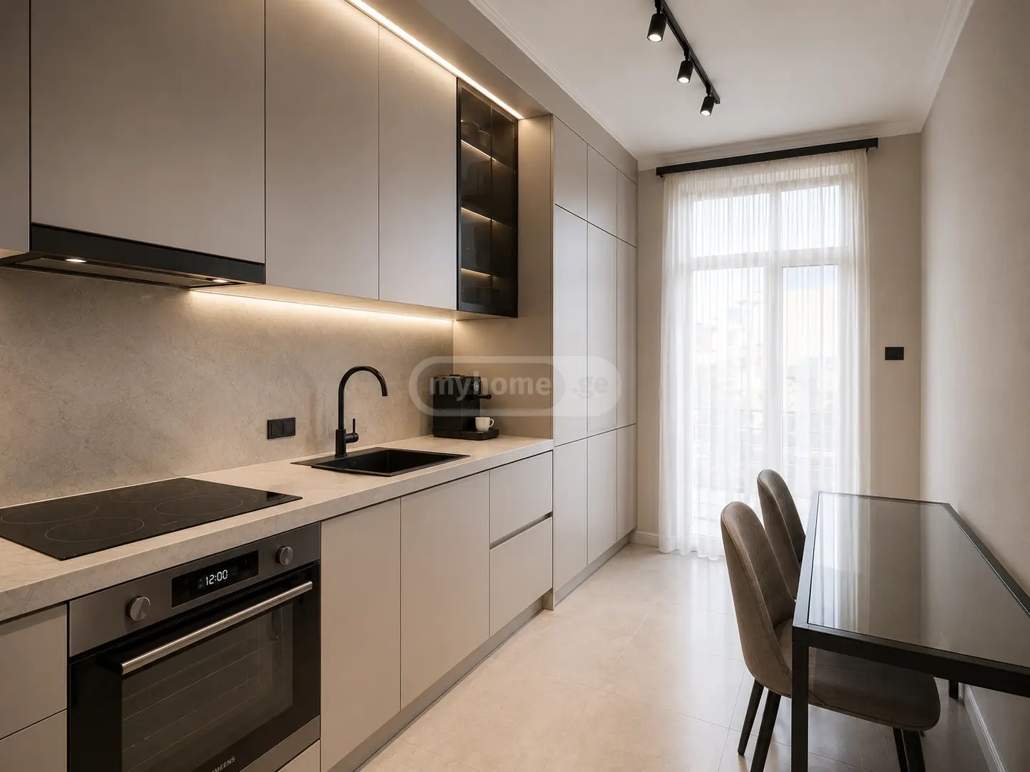ჭავჭავაძე ი. გამზირი  - 3 rooms