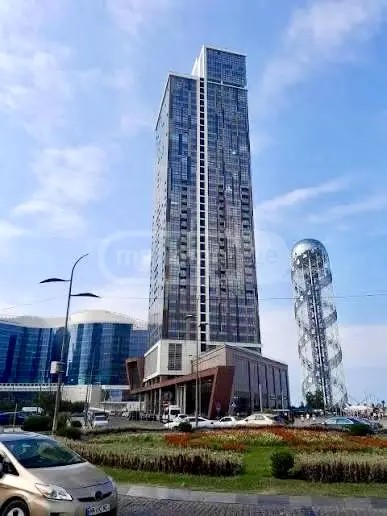 კახაბერის ქ. 4 - 2 rooms