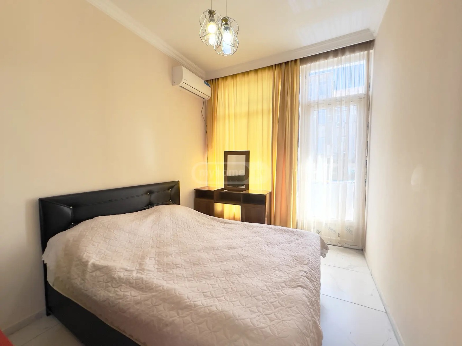 პუშკინი ა. ქ. 130 - 1 rooms