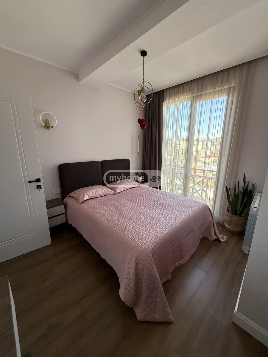 აღმაშენებლის გამზ.  - 2 rooms