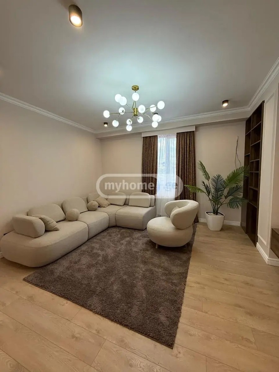 გამსახურდია ზ. გამზ.  - 3 rooms