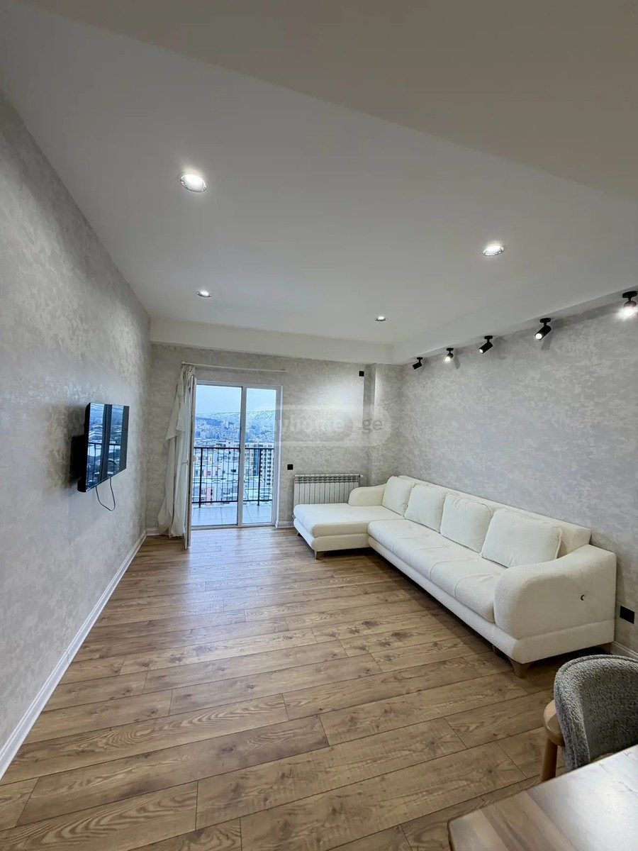 ჭყონდიდელის ქ. 38 - 3 rooms