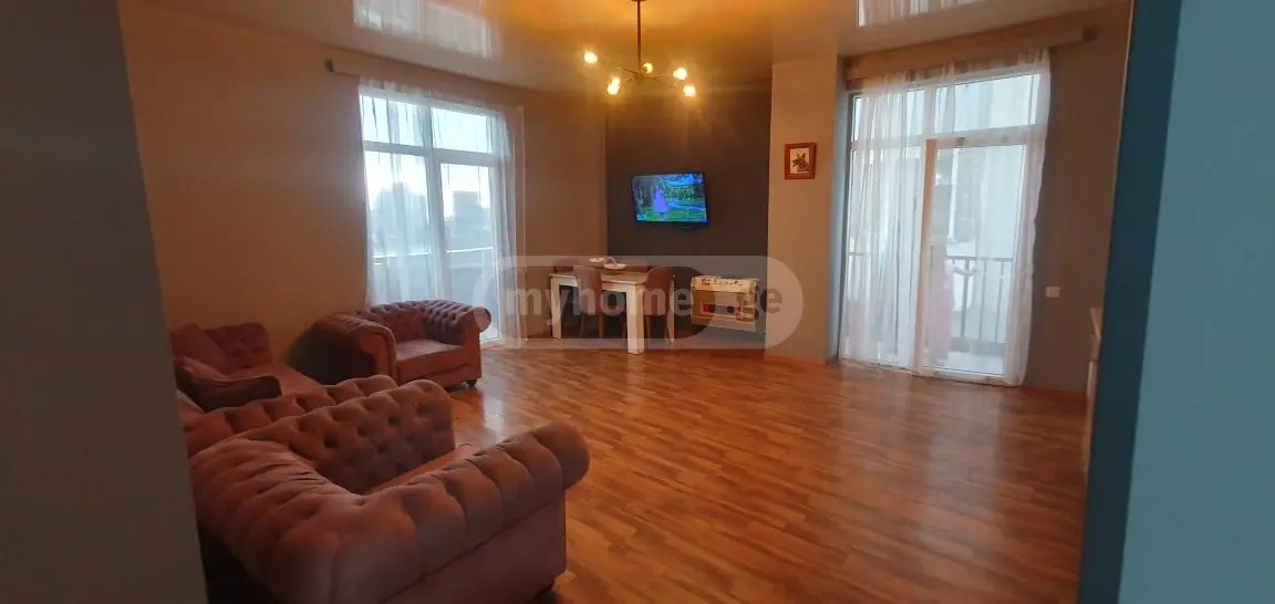 აღმაშენებლის ქ. 13 - 3 rooms