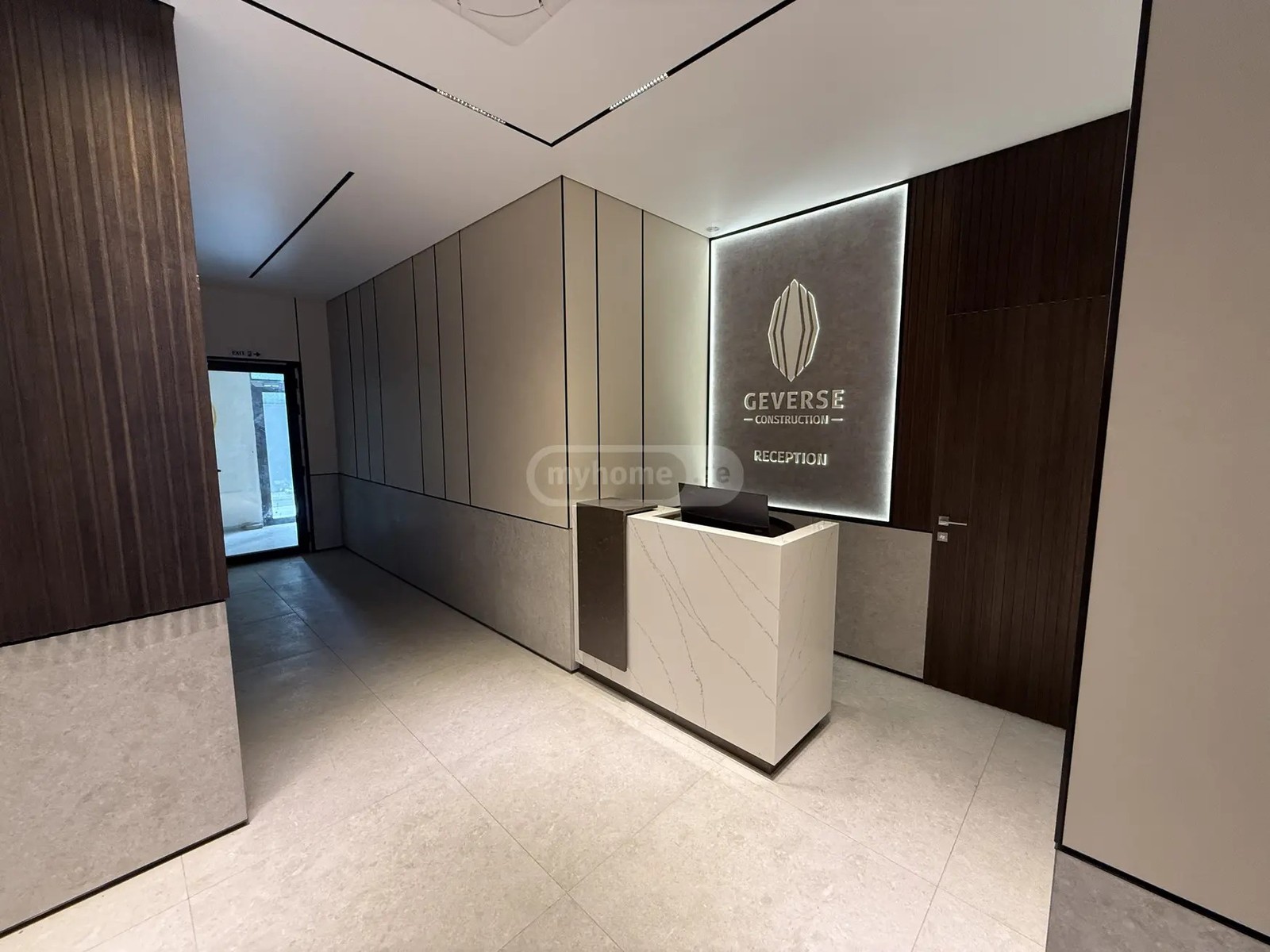 26 მაისის ქ.  - 4 rooms