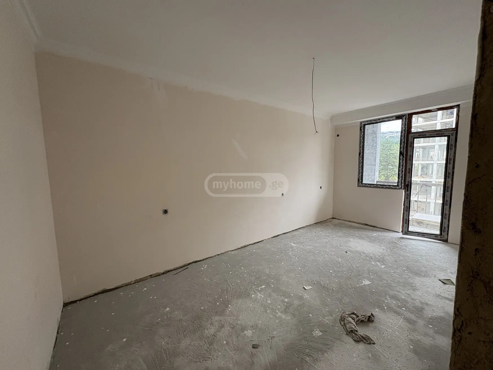 უნივერსიტეტის ქ. 2 - 3 rooms