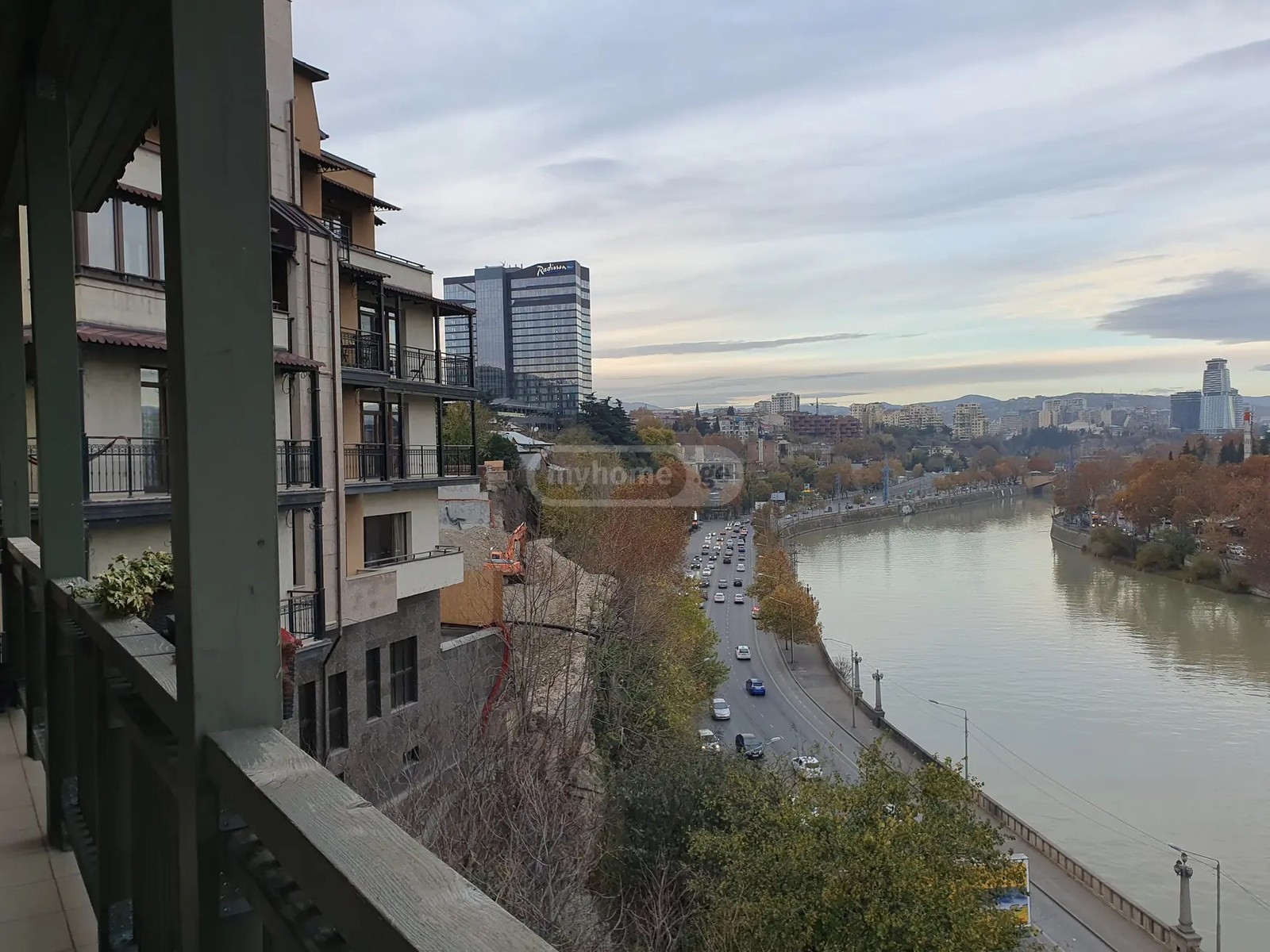 ბროსე მ. ქუჩა 2 - 4 rooms