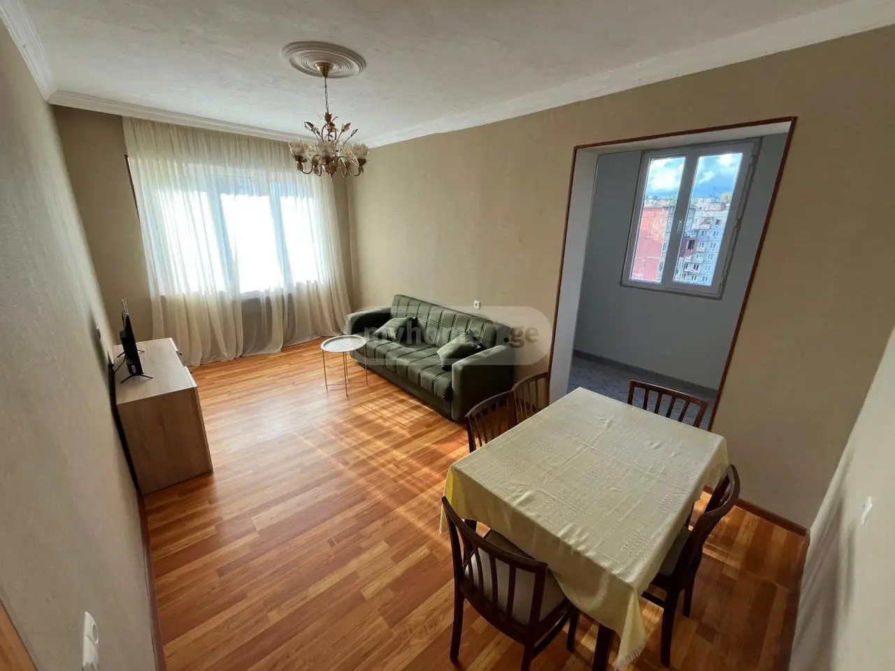 ბუხაიძის ქ.  - 4 rooms