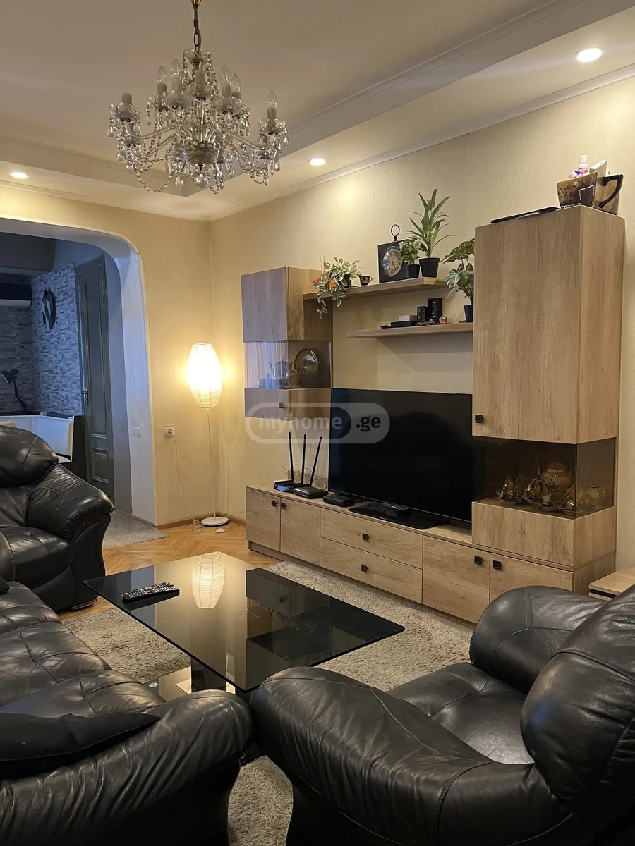 დოლიძე ვ. ქ. 18 - 4 rooms