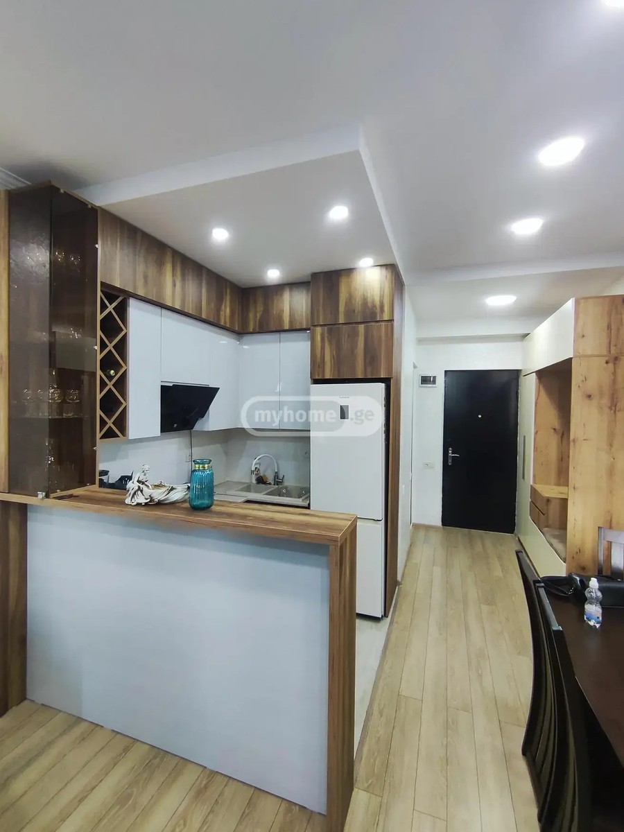 ბუხაიძის ქ.  - 3 rooms