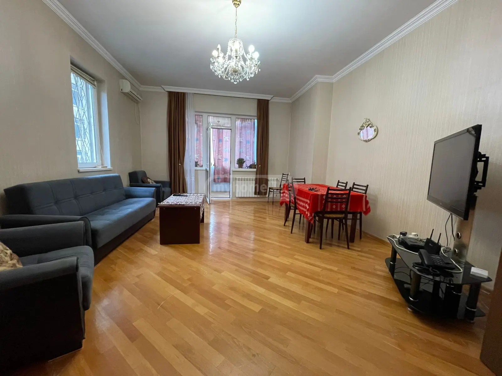 პეკინის გამზ. 4 - 3 rooms