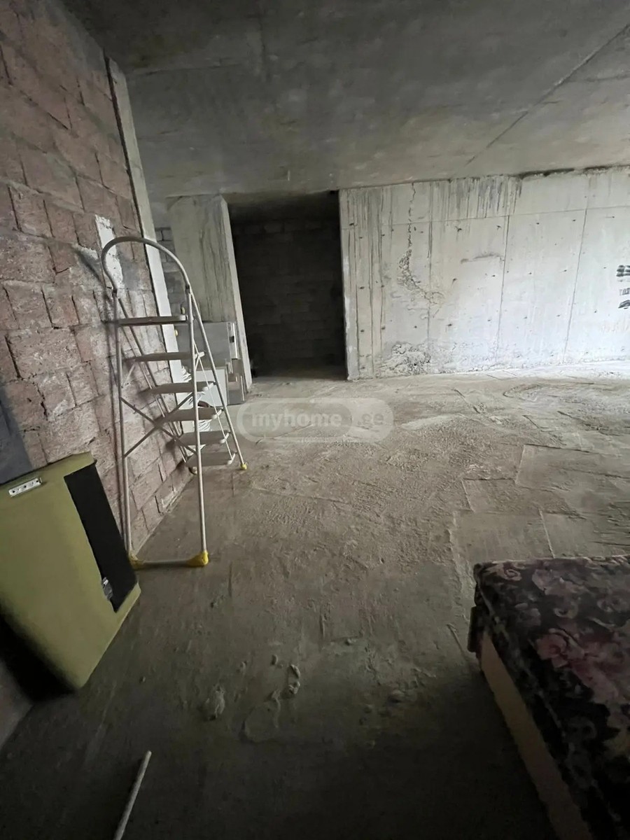 ახალგაზრდობის ქუჩა 1 - 4 rooms