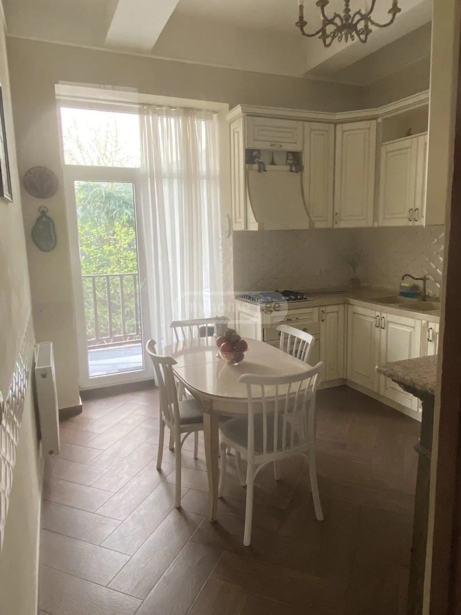 თავისუფლების მოედანი  - 3 rooms