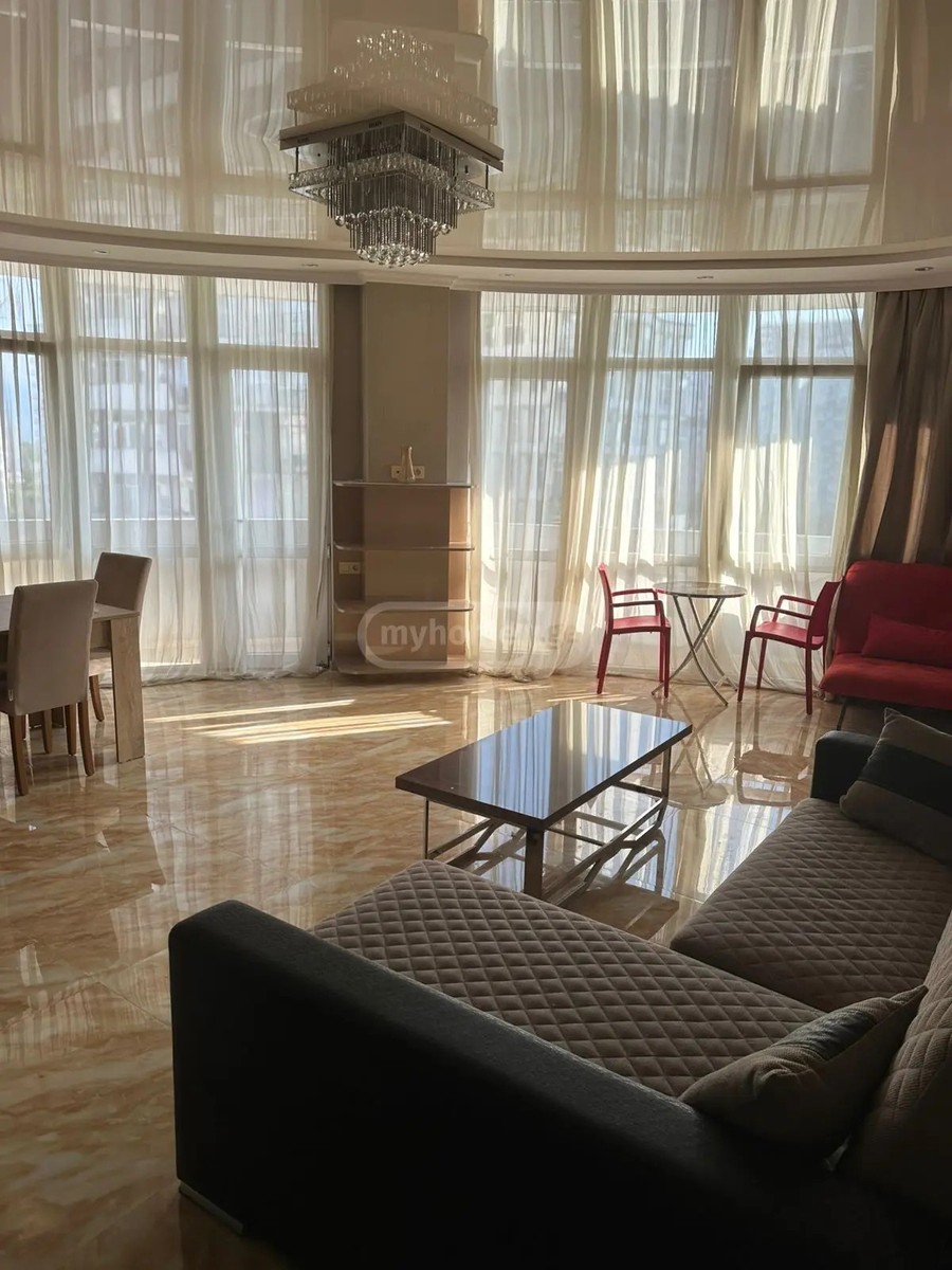 კობალაძე ი. ქ. 8ა - 3 rooms