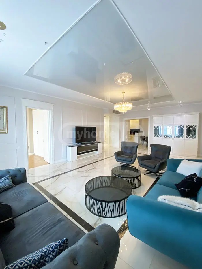 რუსთაველის ქ. 4 - 4 rooms