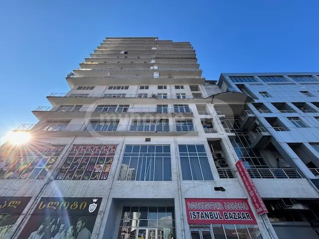 ჭავჭავაძე ი. ქ. 5 - 8 rooms