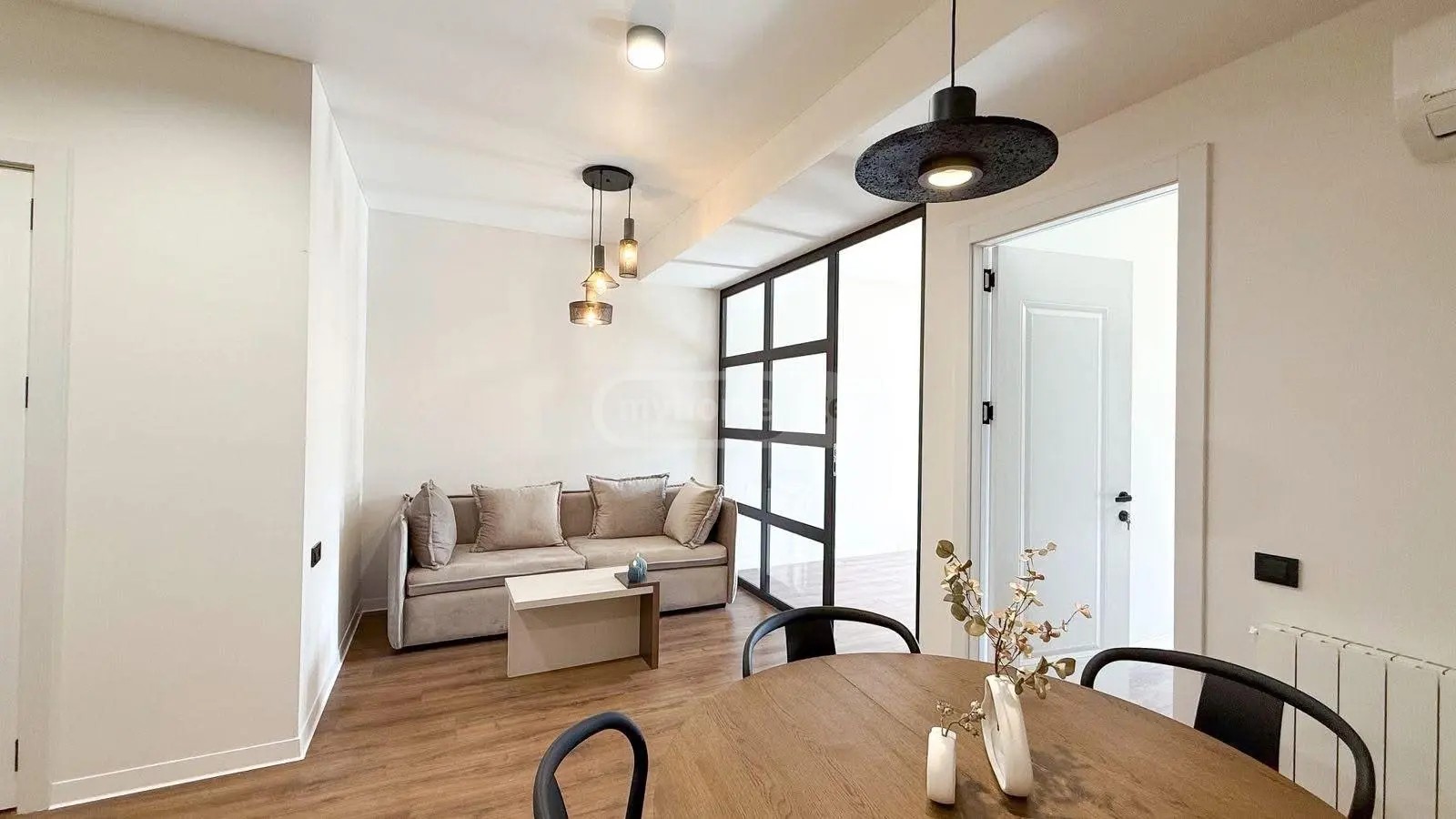 სარაჯიშვილი პ. ქ. 5ა - 3 rooms