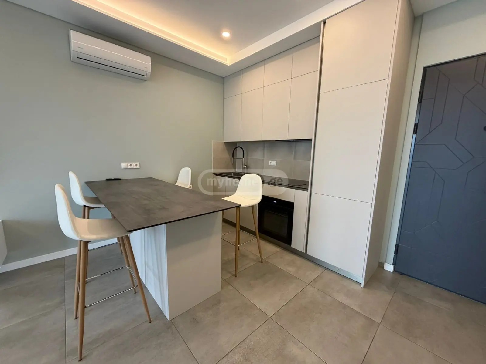 ასათიანი მ. ქუჩა 10 - 2 rooms