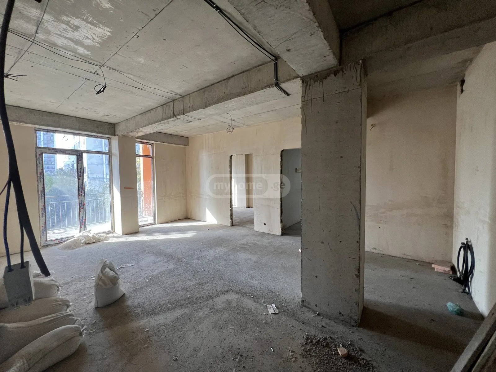 ვარკეთილის მასივი - ზემო პლატო  - 4 rooms