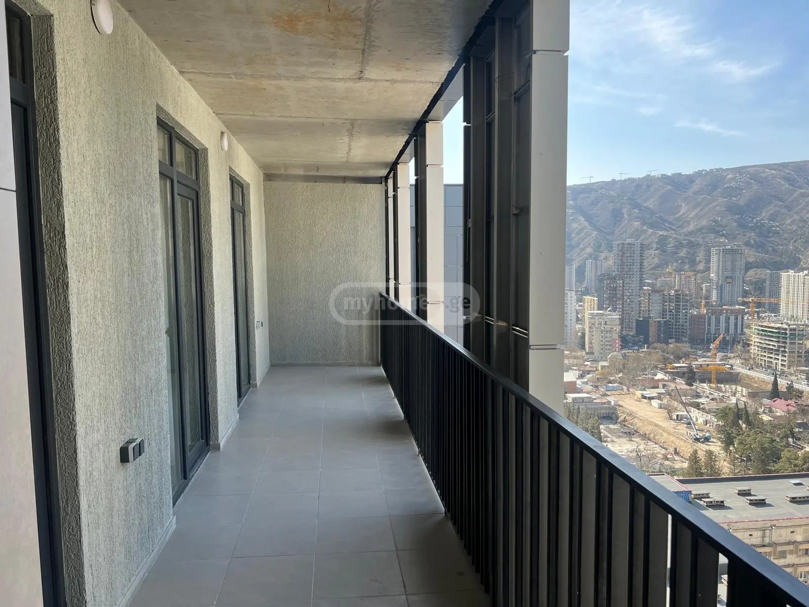 ნავთლუღის ქ.  - 3 rooms