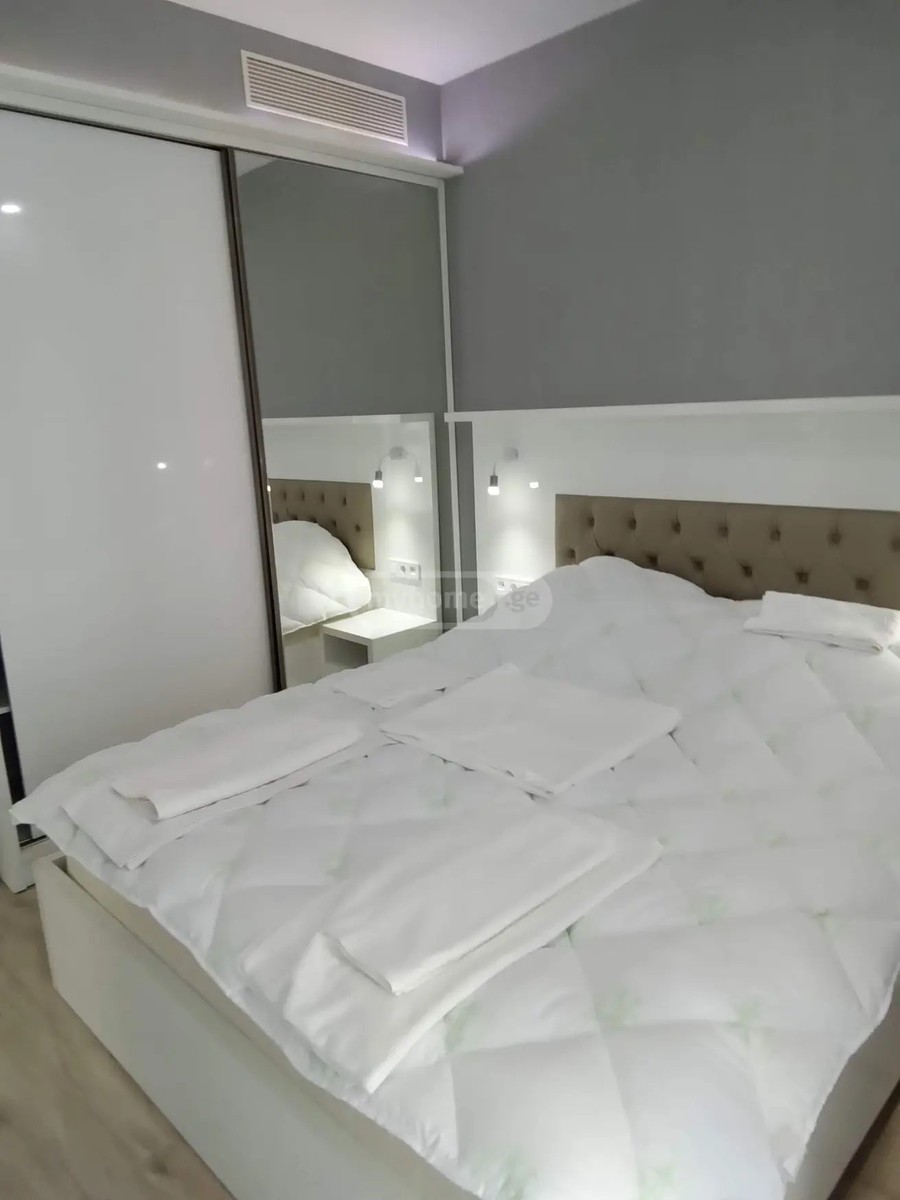 ხიმშიაშვილი შ. ქ. 5 - 2 rooms